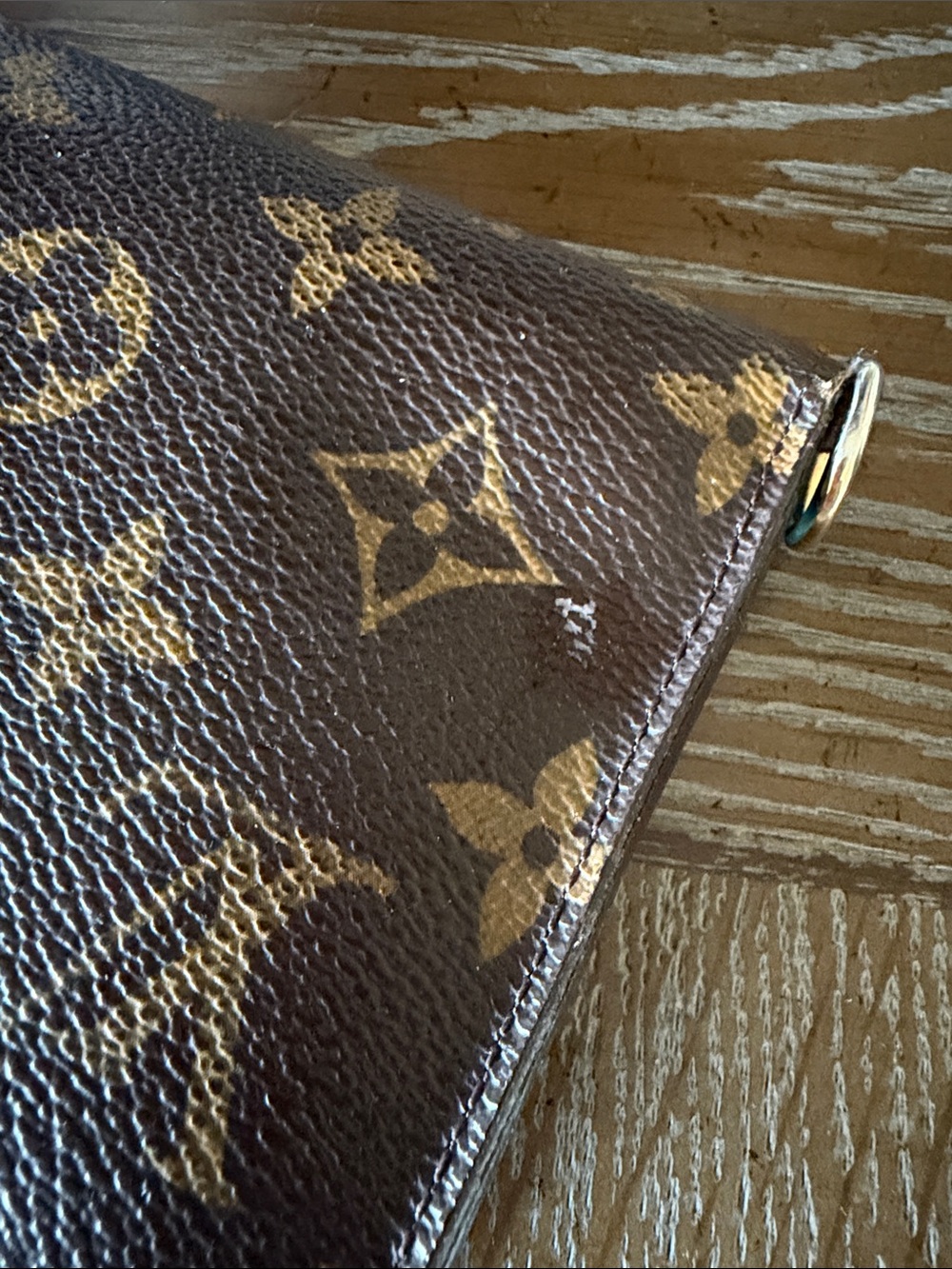 Louis Vuitton Insolite Monogram Wallet - Picture 5 of 14